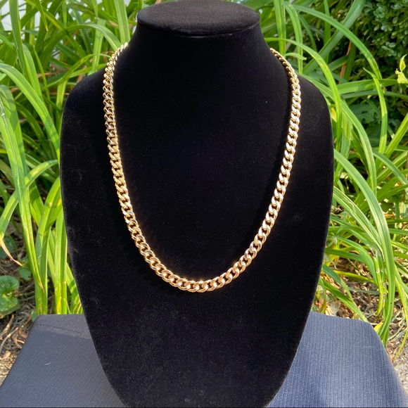 Gold Chain Cuban 8mm and Icy Money Bag Pendant Charm Set - Picture 6 of 8